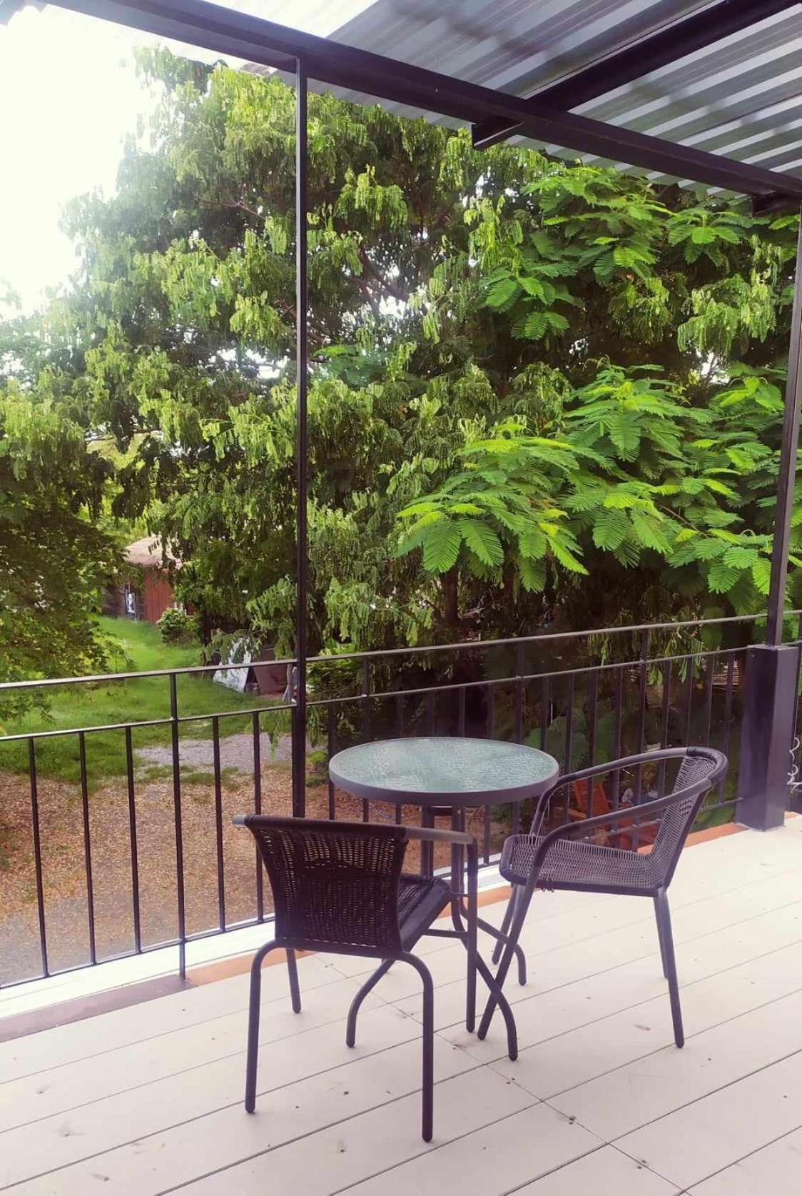 Jong Lux Pak Dee Bed and Breakfast Uttaradit Exteriör bild
