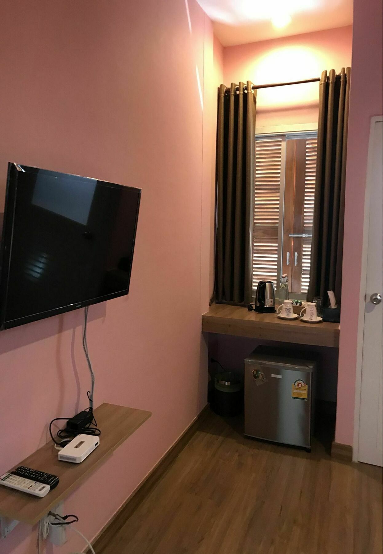 Jong Lux Pak Dee Bed and Breakfast Uttaradit Exteriör bild